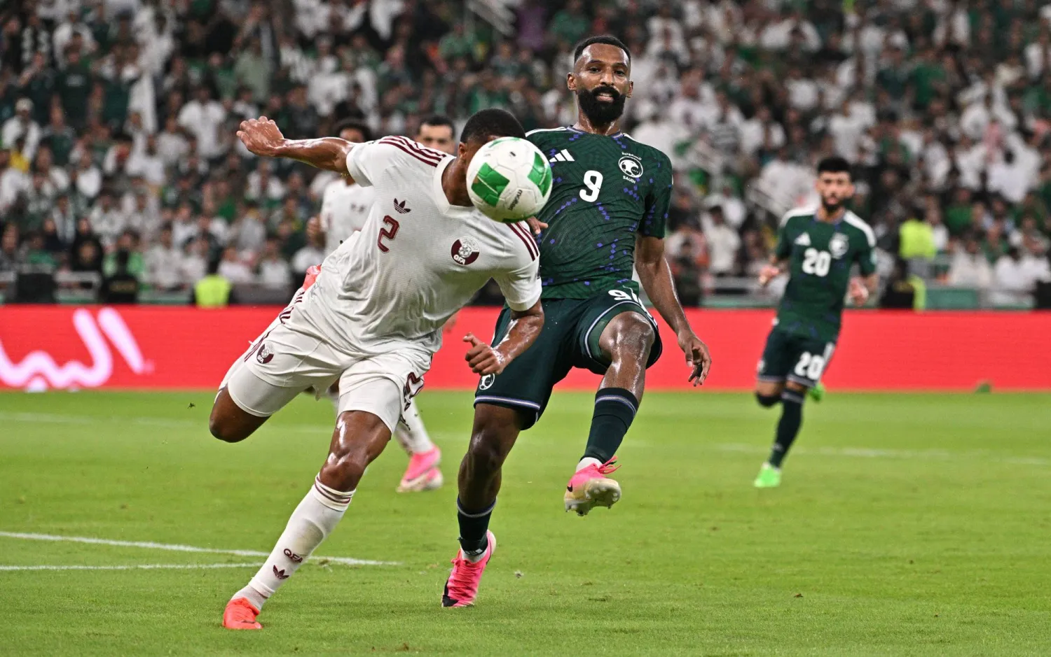 البريكان في هجمة ضد المرمى القطري (تصوير: علي خمج)