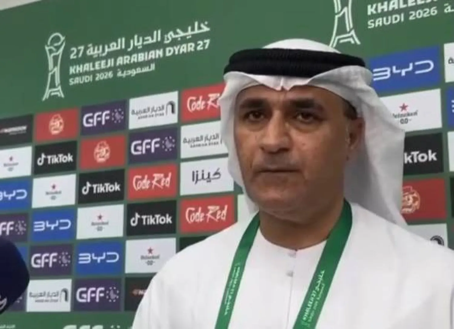 مطر الظاهري، المشرف على المنتخب الإماراتي (الشرق الأوسط) 