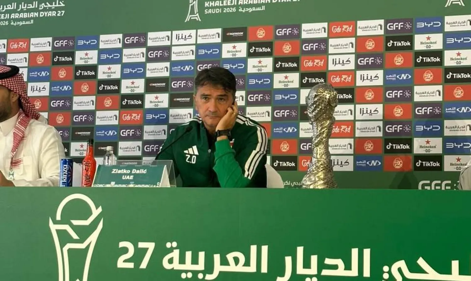 الكرواتي زلاتكو داليتش مدرب المنتخب الإماراتي (الشرق الأوسط)