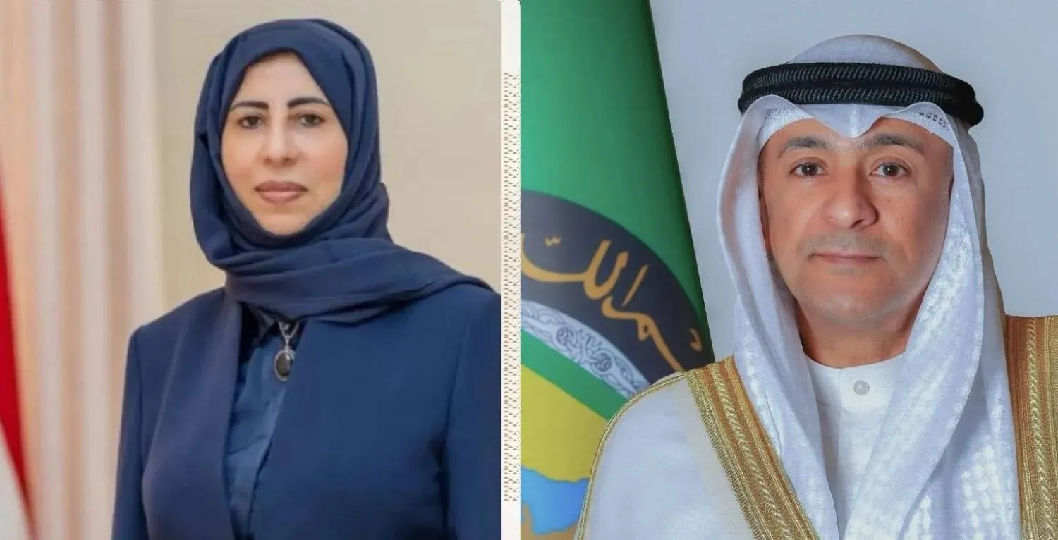 Jassem Albudaiwi, Secretary-General of the Gulf Cooperation Council, and Dr. Afrah al-Zouba, Yemen’s Foreign Minister. (GCC)