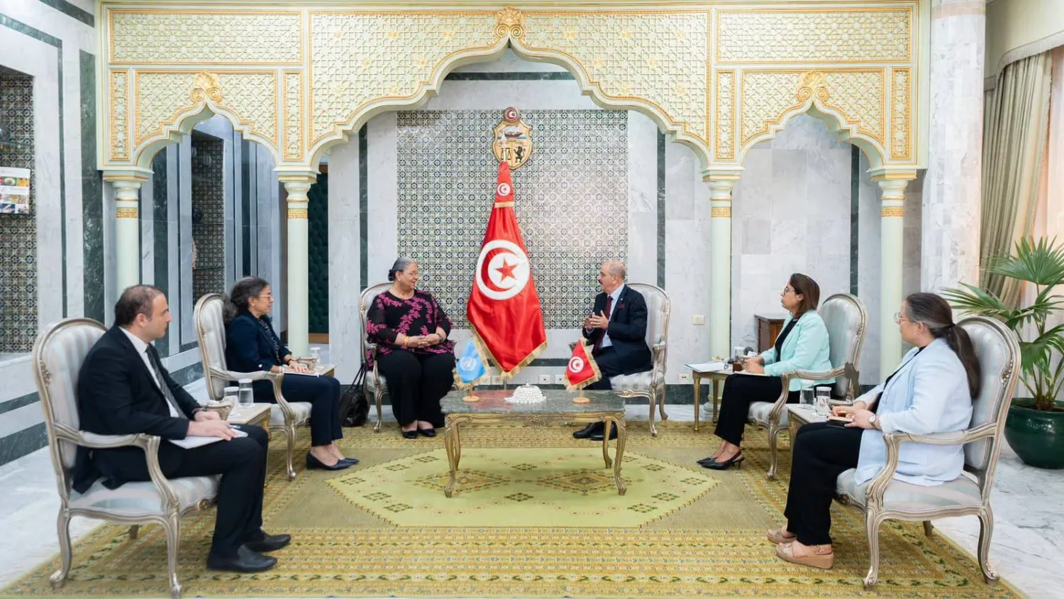 وزير الخارجية التونسي محمد علي النفطي مستقبلاً المبعوثة الأممية (البعثة الأممية)