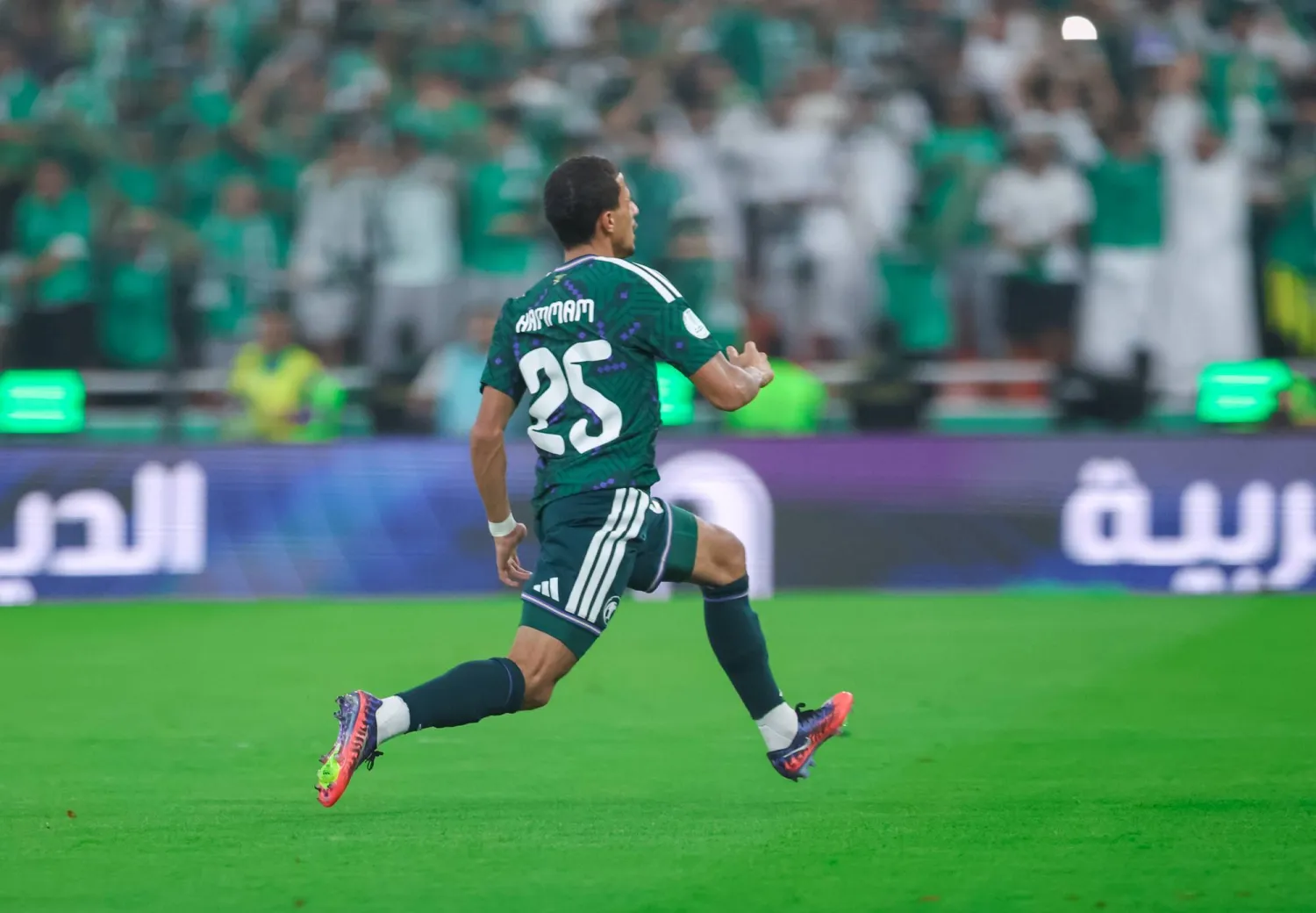 همام الهمامي موهبة كتب فصول نجوميته في خليجي 27 (المنتخب السعودي) 
