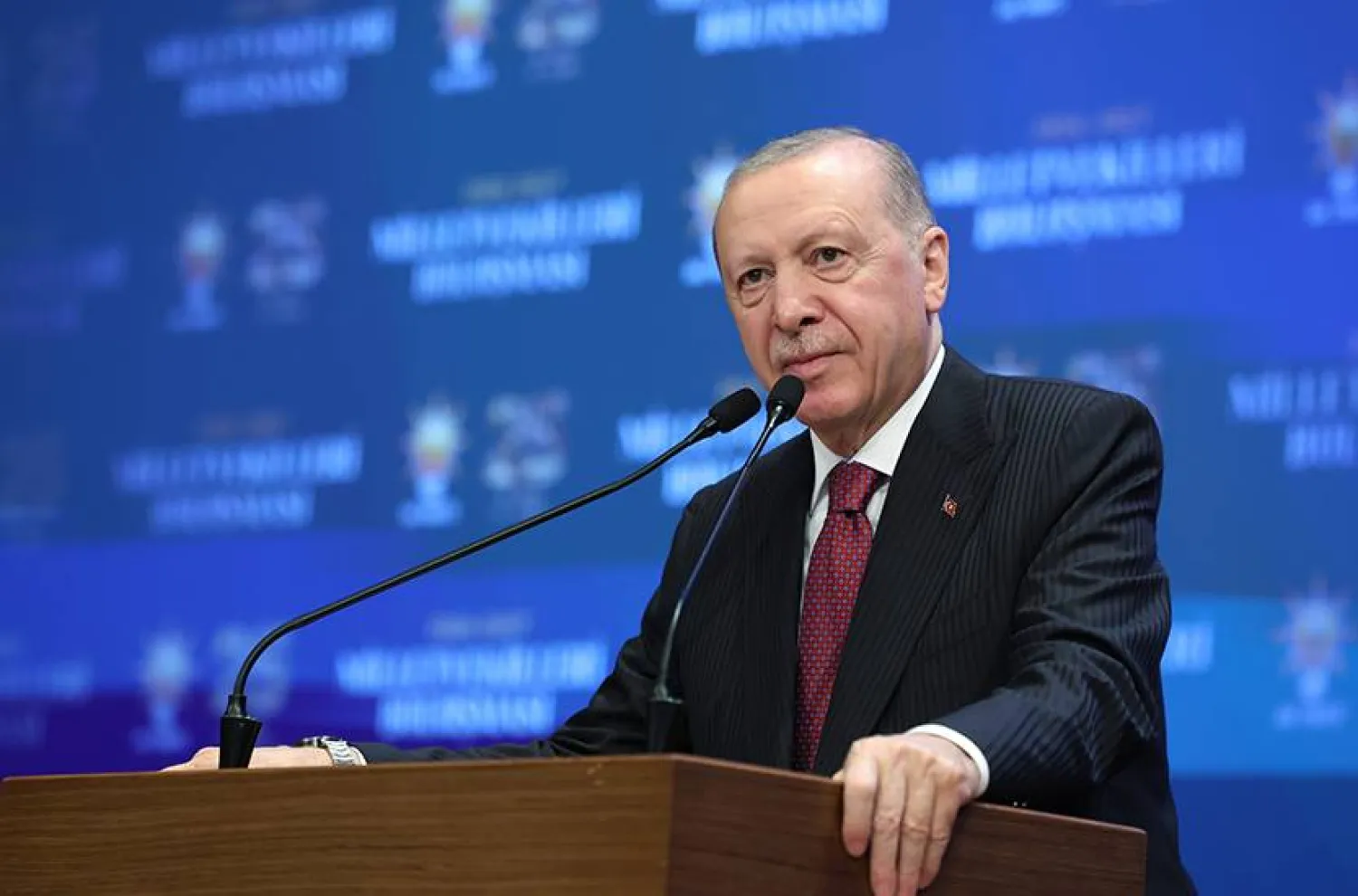 أعطى الرئيس التركي رجب طيب إردوغان مؤشراً قوياً على الترشح لرئاسة تركيا لولاية جديدة (الرئاسة التركية)