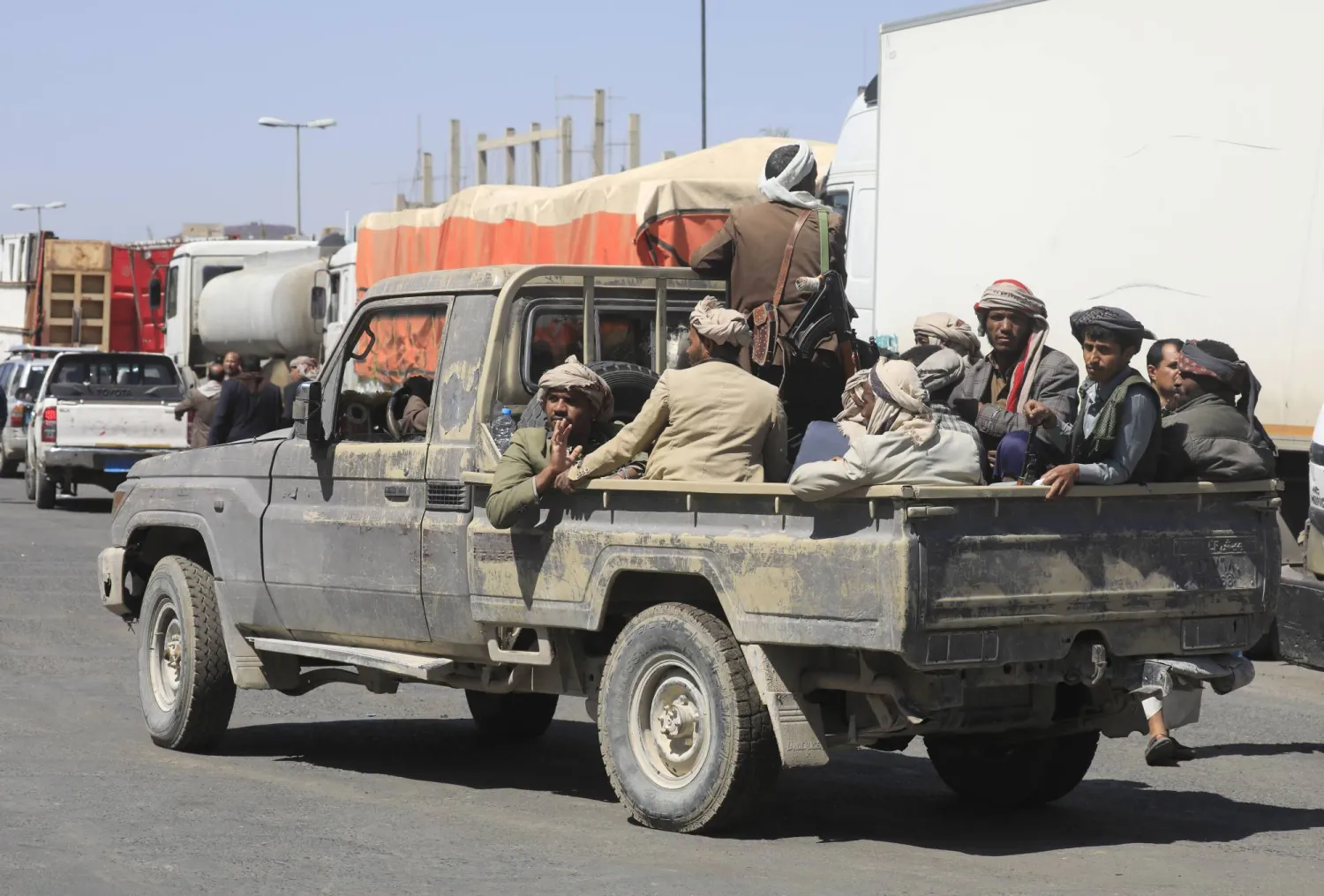 Houthi fighters ride in a pickup truck on a street, in Sanaa, Yemen, 07 October 2026. (EPA)