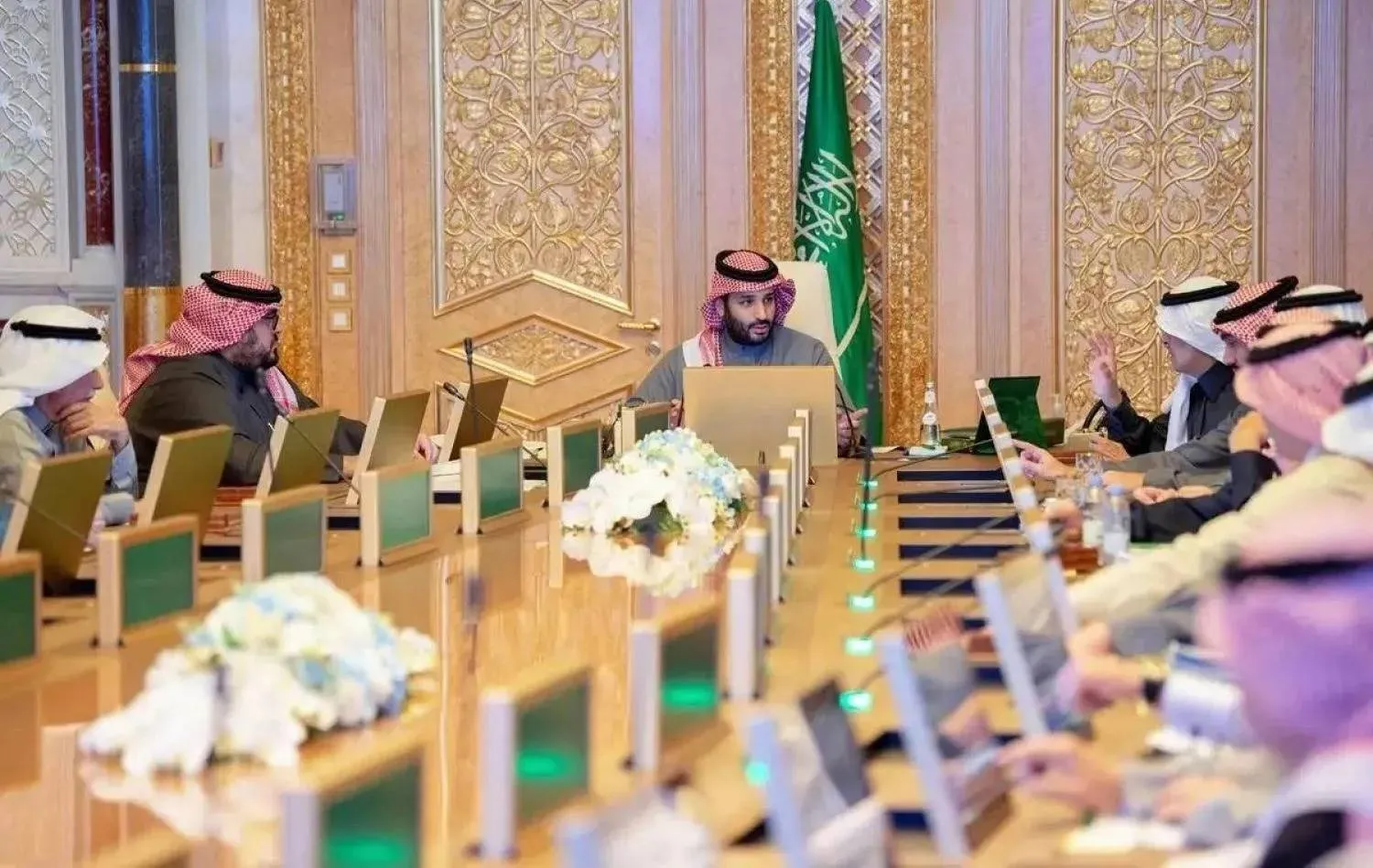 اجتماع سابق للمجلس برئاسة ولي العهد رئيس مجلس الوزراء رئيس مجلس الشؤون الاقتصادية والتنمية الأمير محمد بن سلمان (واس)