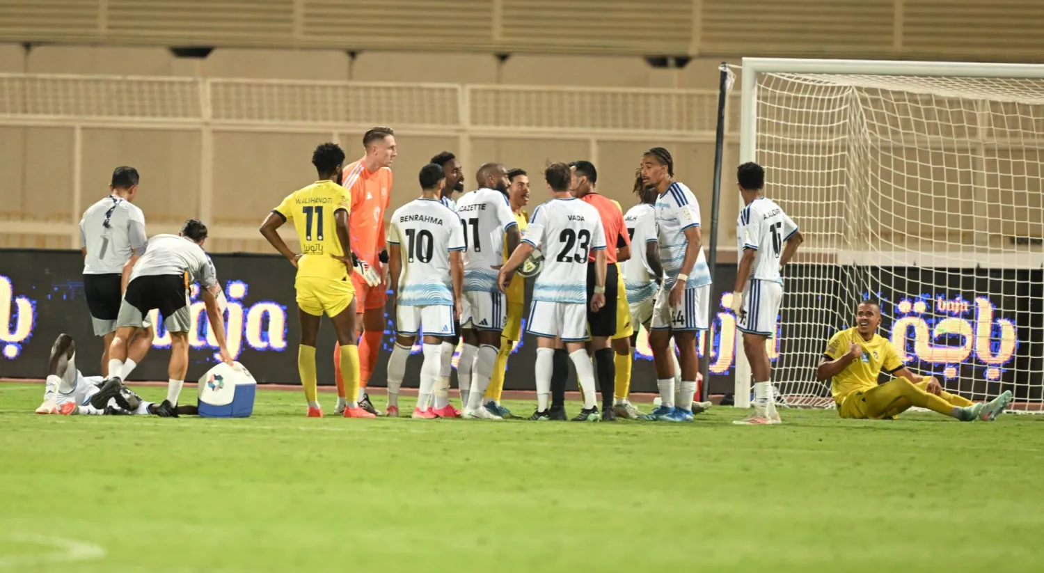 جانب من المواجهة التي انتهت بالتعادل الإيجابي 1-1 (تصوير: بشير صالح) 