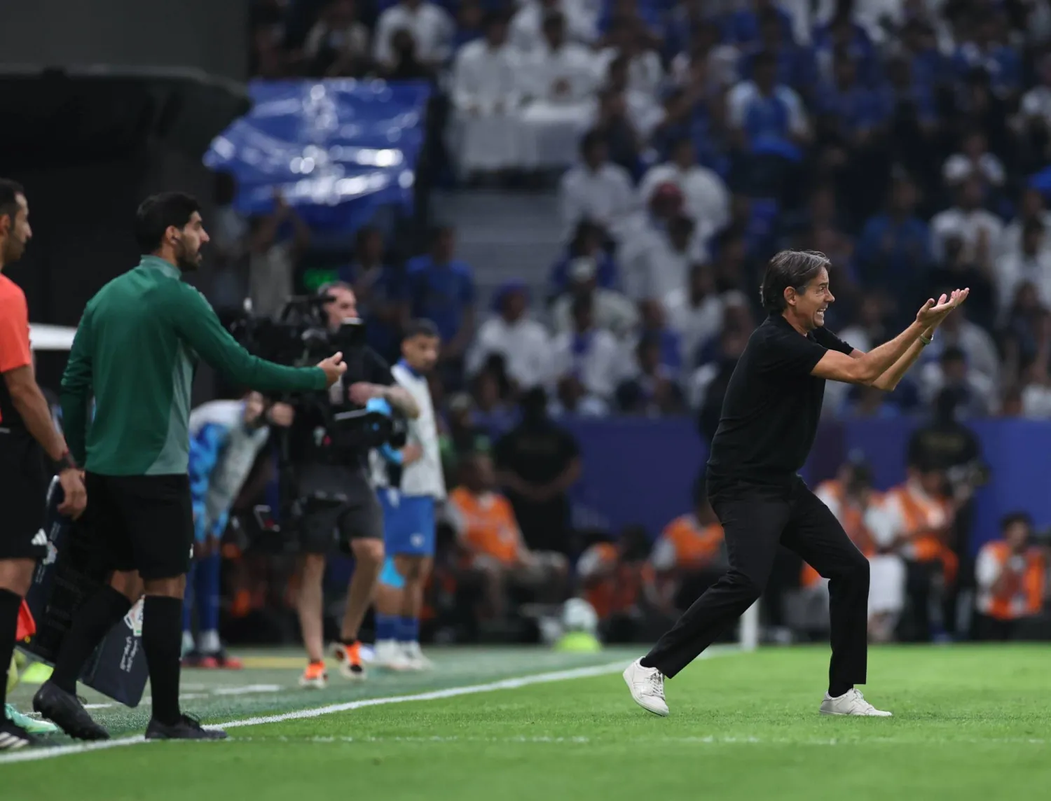 الإيطالي سيموني إنزاغي، مدرب الهلال (تصوير: سعد العنزي) 