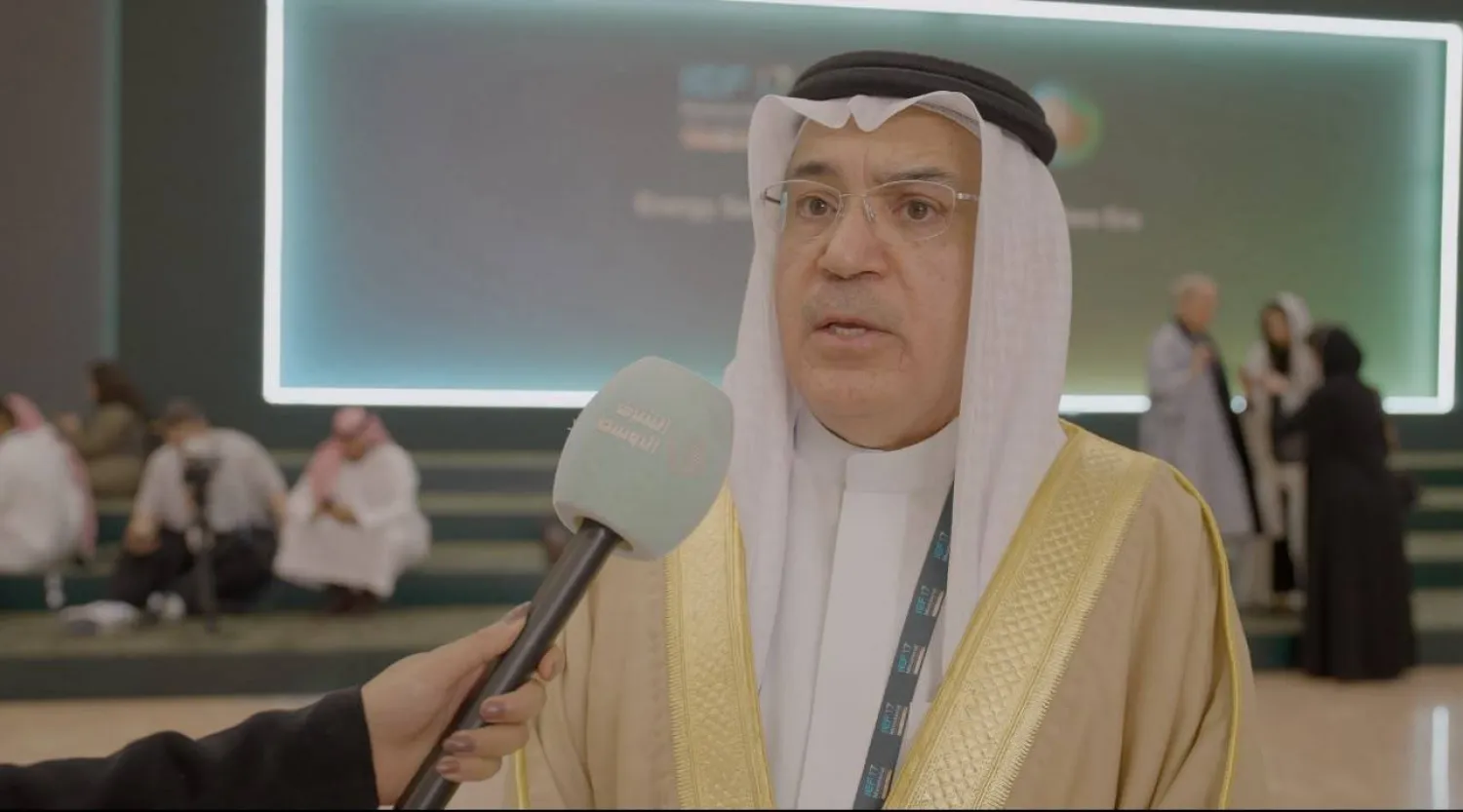 الشيراوي متحدثاً لـ«الشرق الأوسط» على هامش الاجتماع الوزاري السابع عشر لمنتدى الطاقة الدولي في الرياض (الشرق الأوسط)