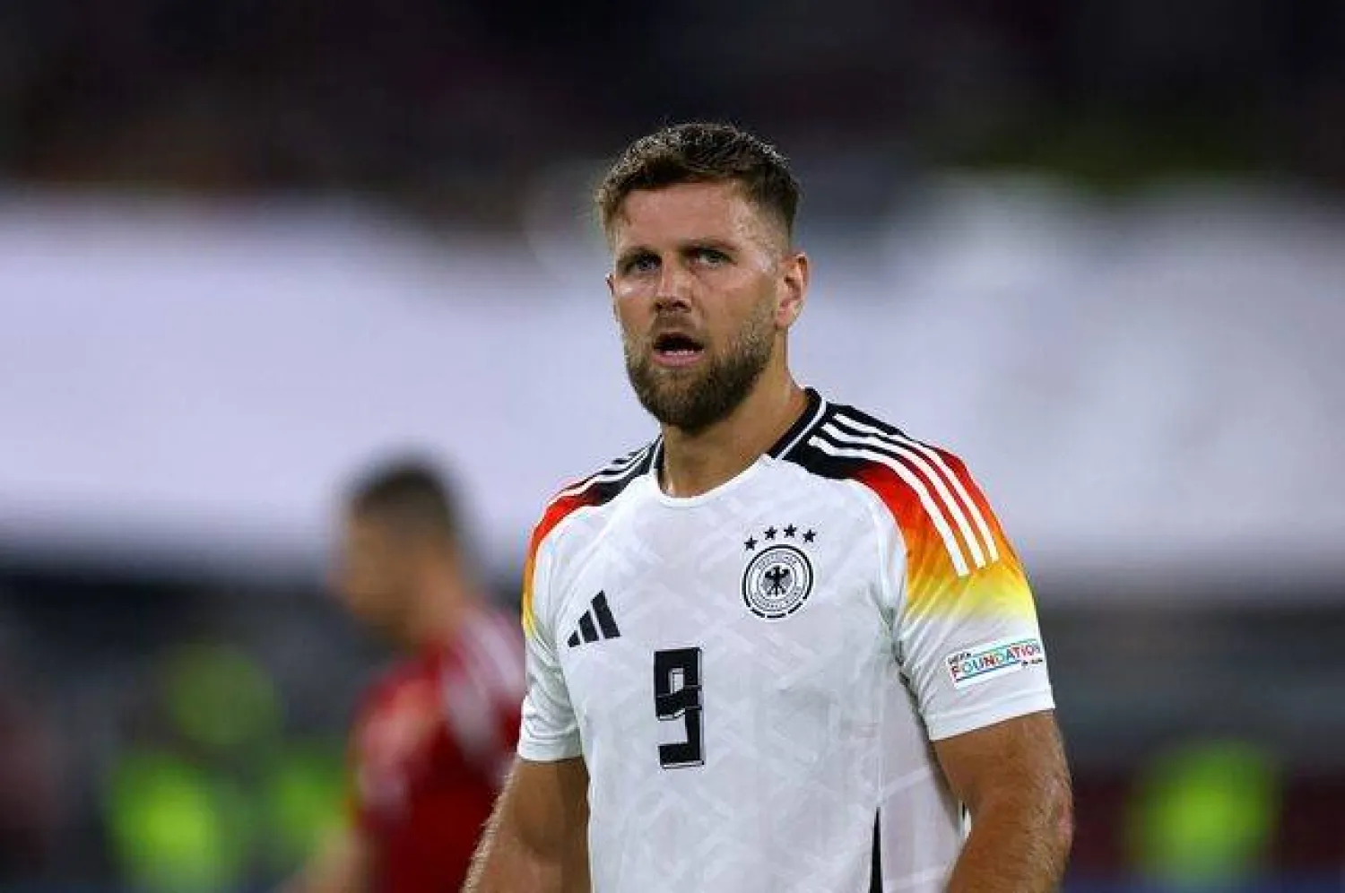 نيكلاس فولكروغ مهاجم فيردر بريمن لم يمثل «المانشافت» منذ يونيو 2025 (رويترز)