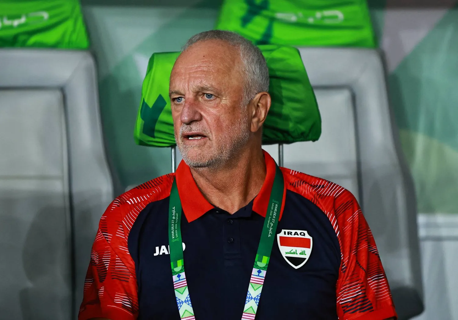 الأسترالي غراهام أرنولد مدرب منتخب العراق (رويترز)
