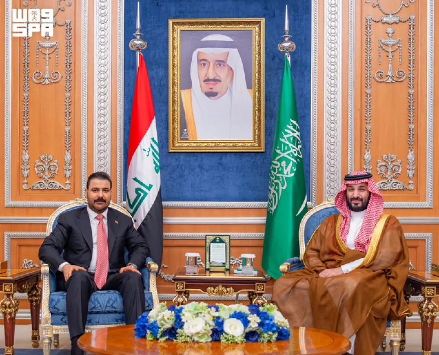 Suudi Arabistan Veliaht Prensi Muhammed bin Selman, Riyad’da Irak Başbakanı Ali ez-Zeydi’yi kabul etti. (SPA)