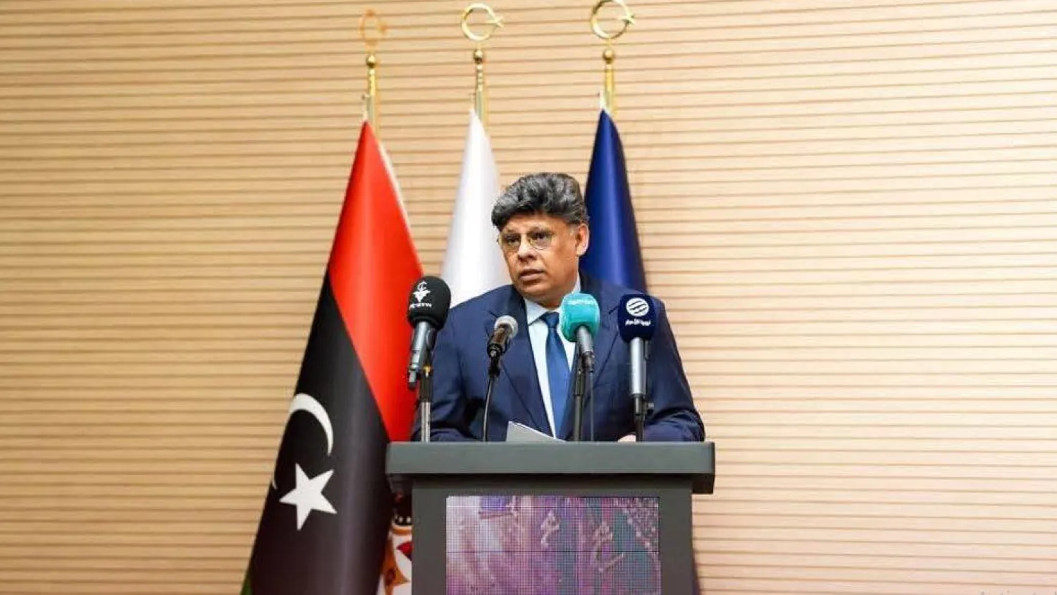 النائب العام الليبي الصديق الصور متحدثاً خلال افتتاح معرض النيابة العامة للكتاب (الصفحة الرسمية للمعرض)