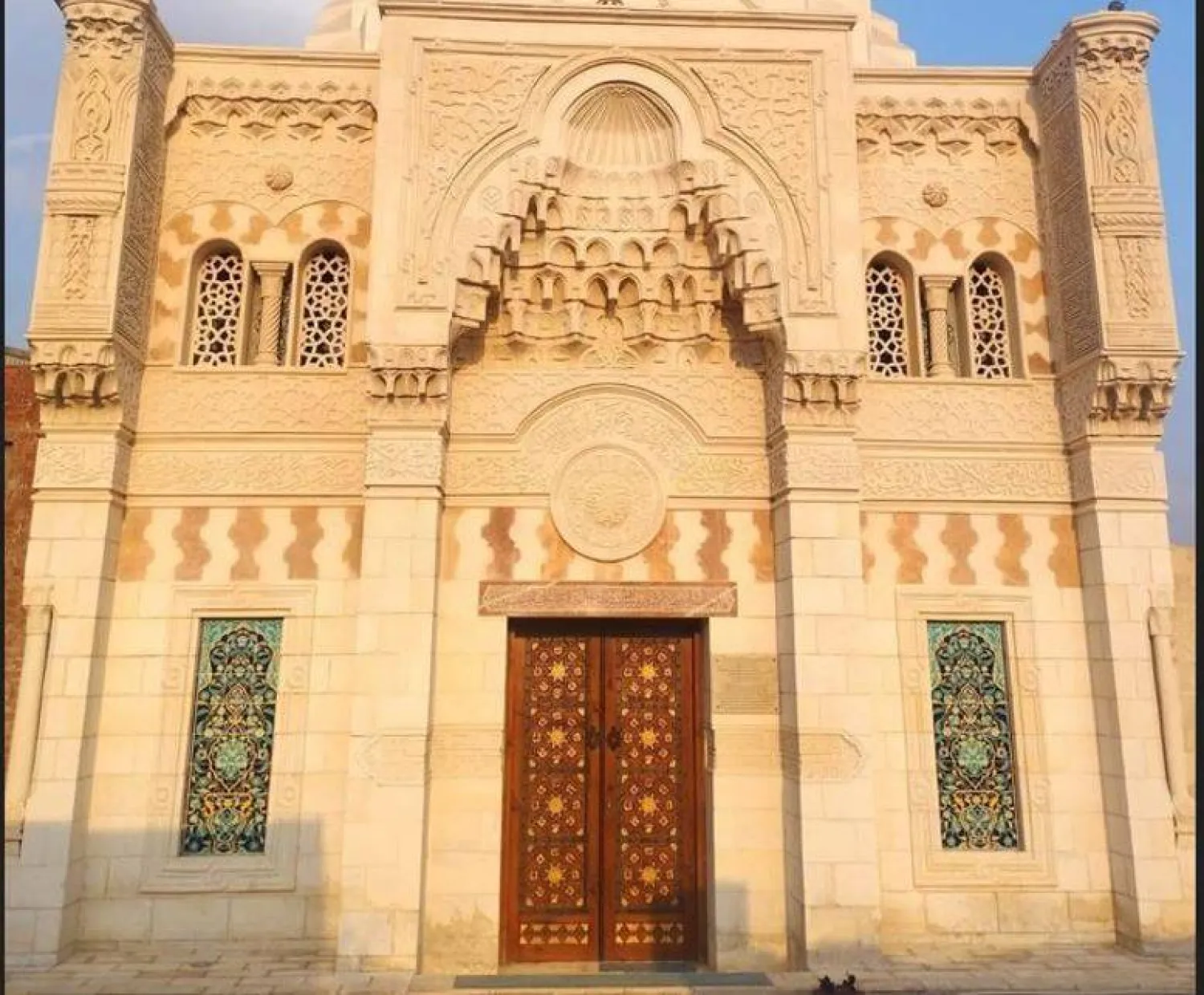 ترميم مدفن ابن حجر العسقلاني (صفحة الباحث إبراهيم طايع على «فيسبوك»)