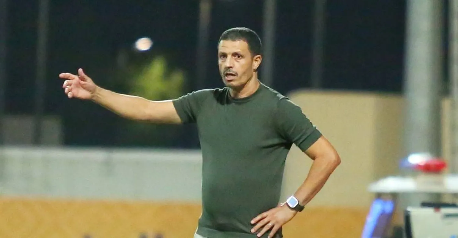 المغربي جمال السلامي مدرب فريق الفتح (تصوير: سعد العنزي) 