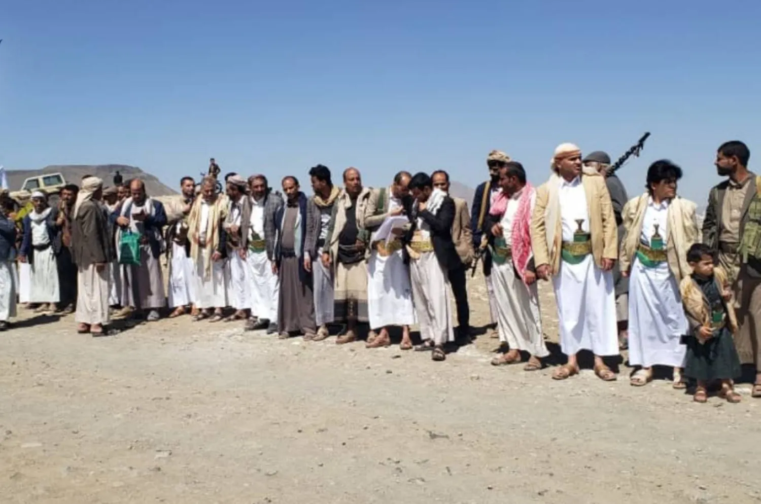 A gathering called for by the Houthi group in the southern suburbs of Sanaa (Houthi media)