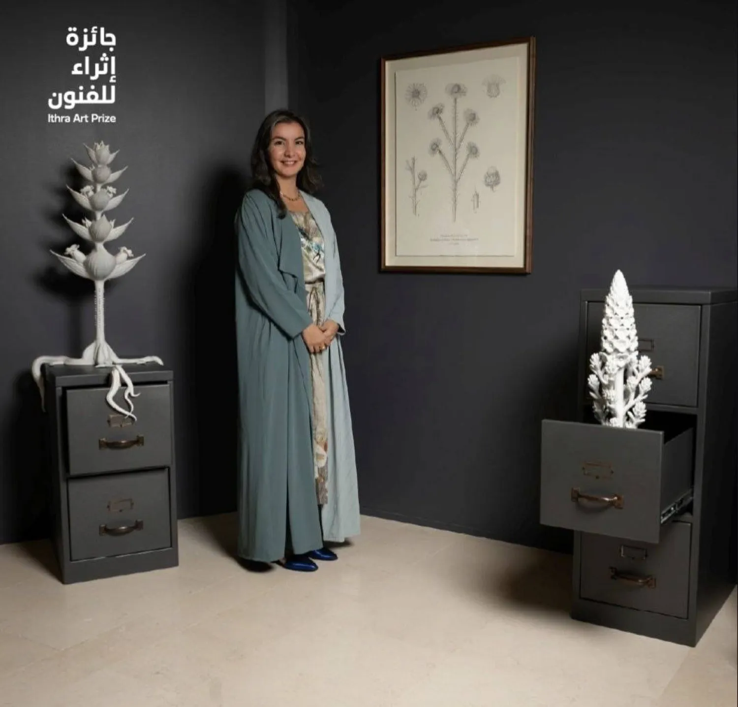 أسيل اليعقوب وعملها الفائز بجائزة إثراء (إنستغرام)