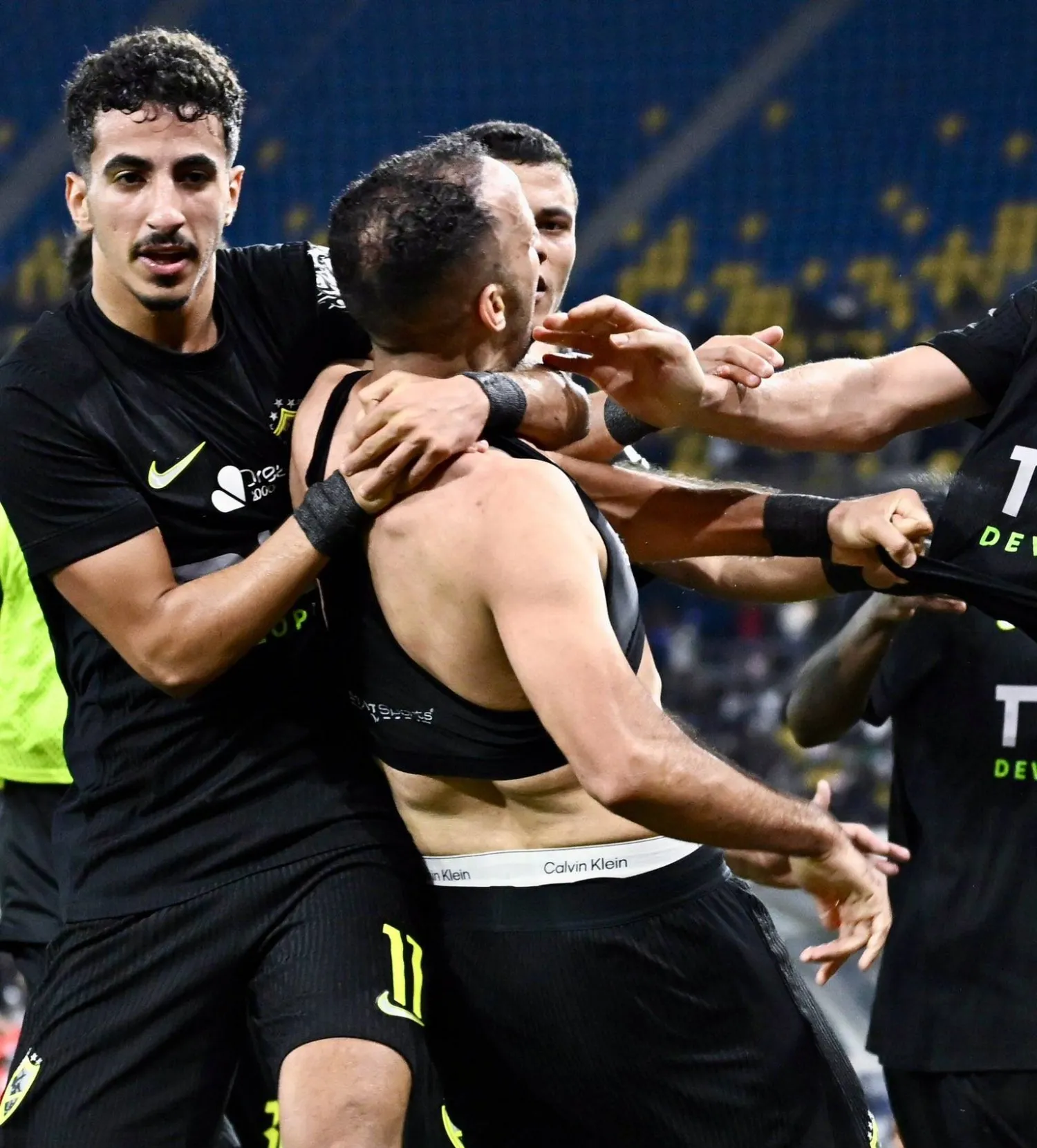 منسي خلال احتفاليته بالهدف (نادي الزمالك)