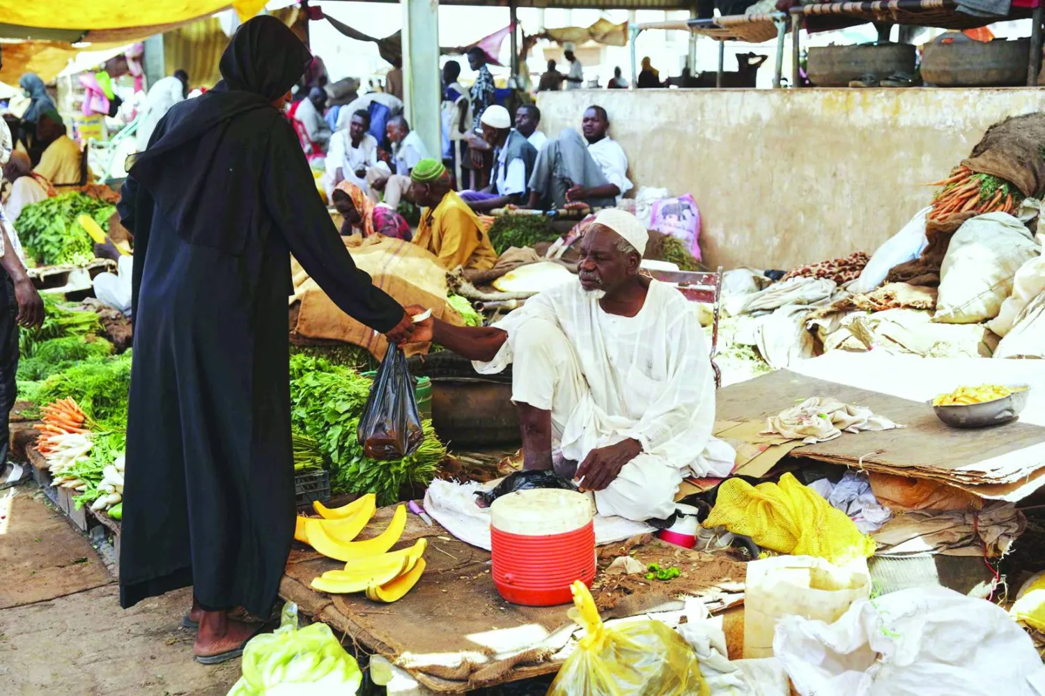 جانب من «سوق الخضر» في مدينة أم درمان (الشرق الأوسط)
