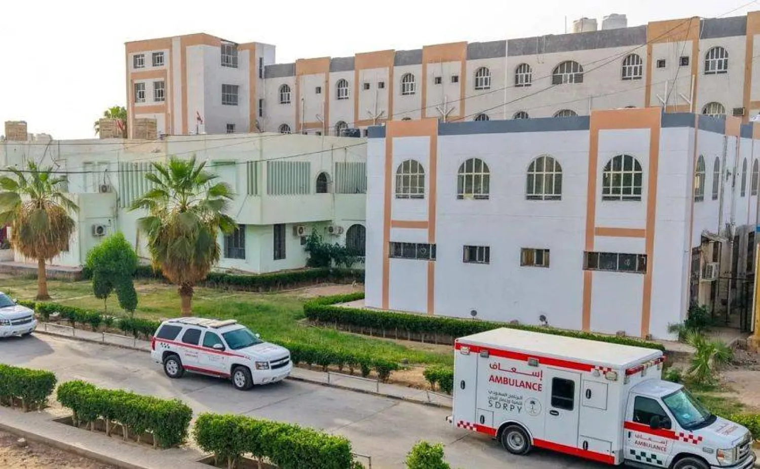 Hundreds of Saudi projects support the education and health sectors in Yemen. (SDRPY)