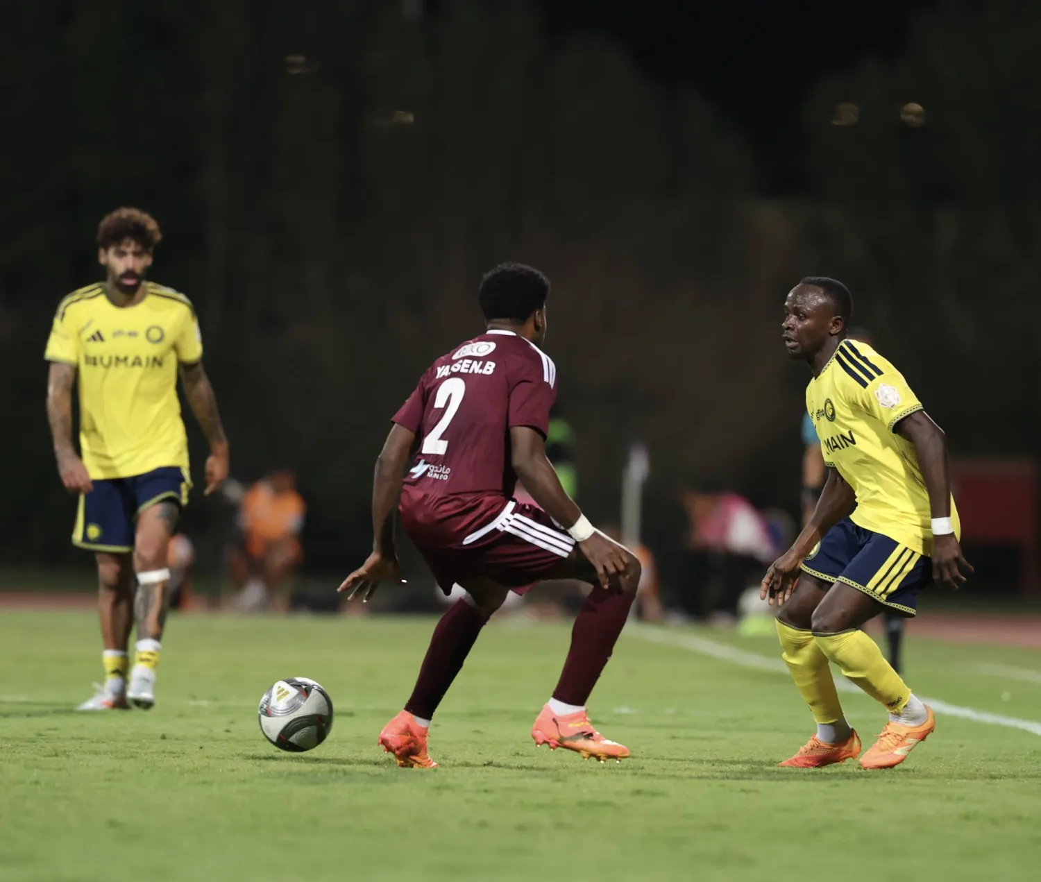من مباراة «الفيصلي» و«النصر» ضمن «الدوري السعودي» (تصوير: عبد العزيز النومان)
