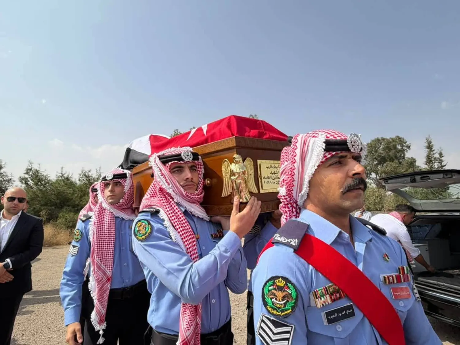 الأردن: حشود رسمية وشعبية في وداع قتلى الكنيسة