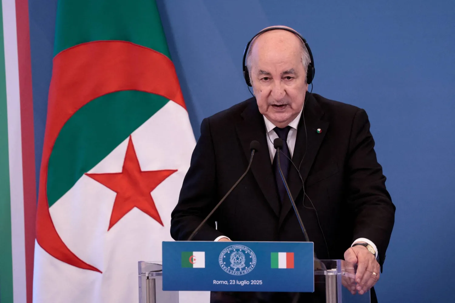الرئيس الجزائري عبد المجيد تبون (رويترز)