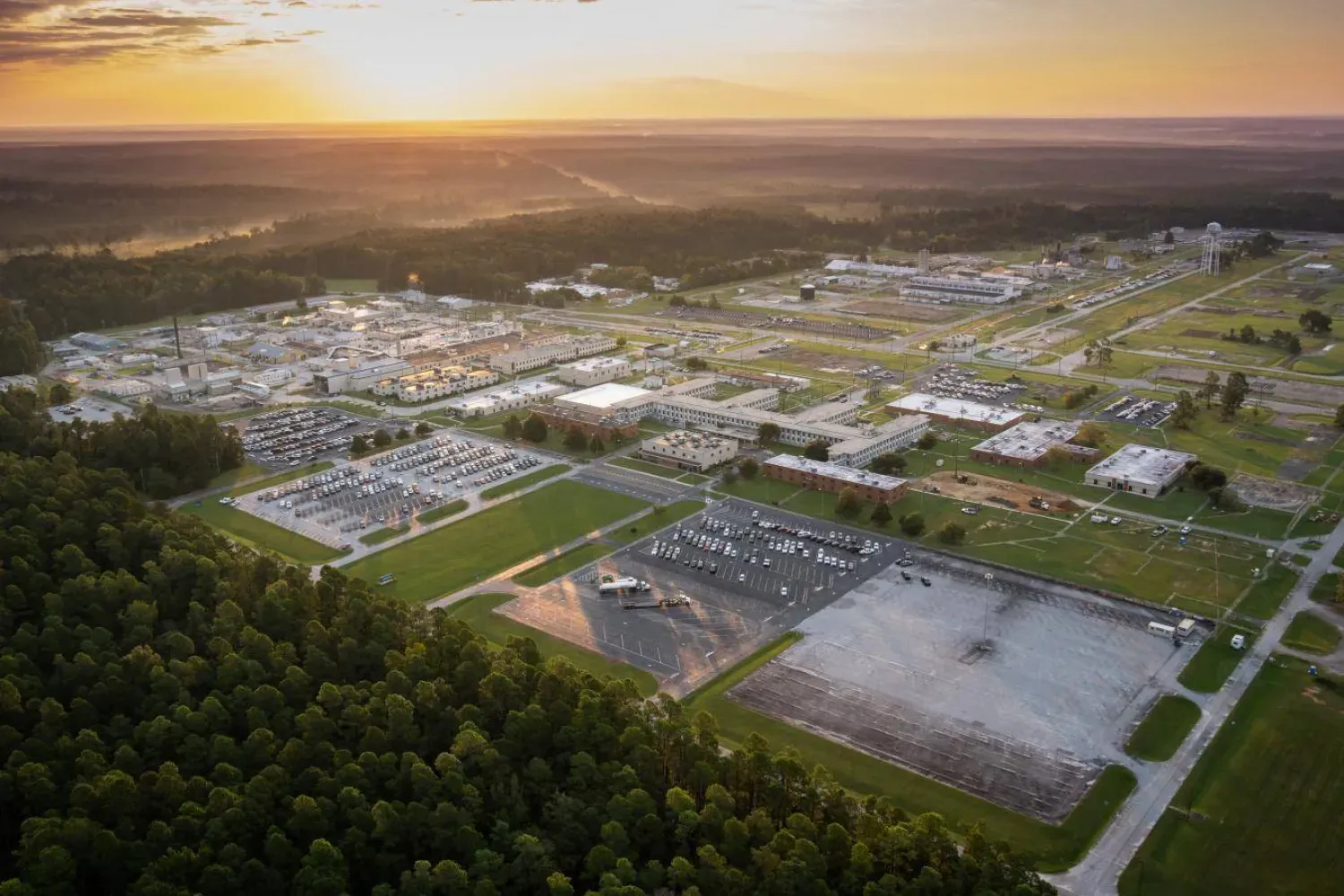 Güney Carolina eyaletinin Aiken kentindeki Savannah River Ulusal Laboratuvarı’nın havadan görünümü (ABD Enerji Bakanlığı’nın internet sitesi)
