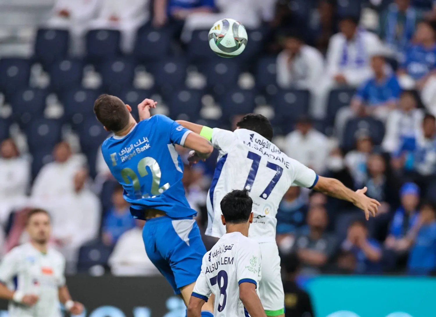 من مباراة الهلال والفتح ضمن الدوري السعودي (تصوير: سعد العنزي)