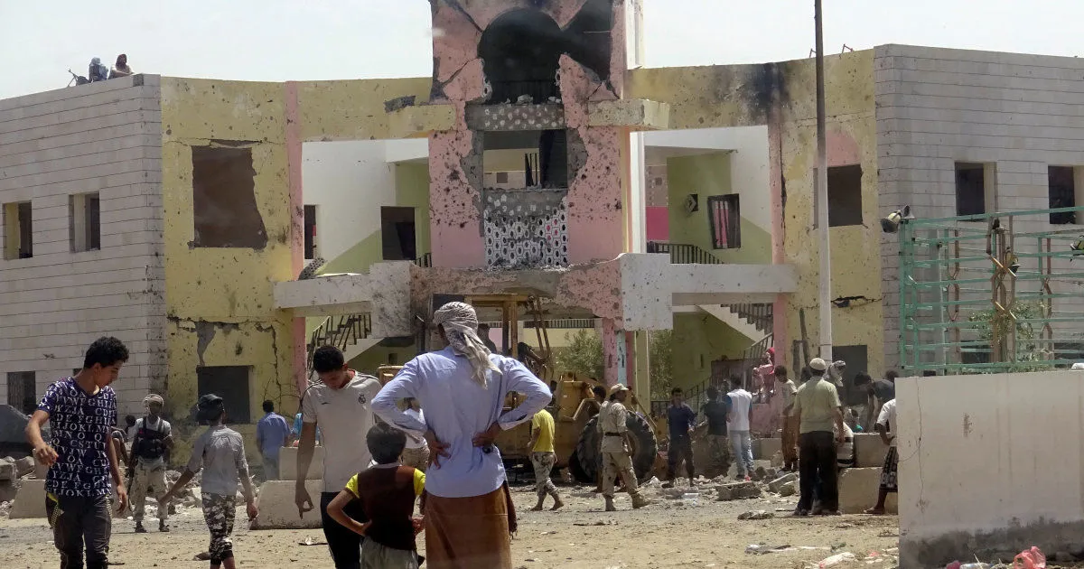 4 Killed in Bombing at Military Kitchen in Yemen’s Aden