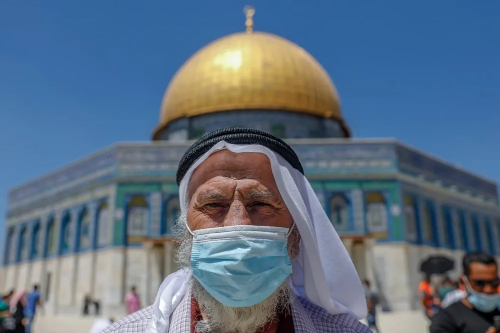 Jerusalem Al-Aqsa Mosque Compound to Close over Virus