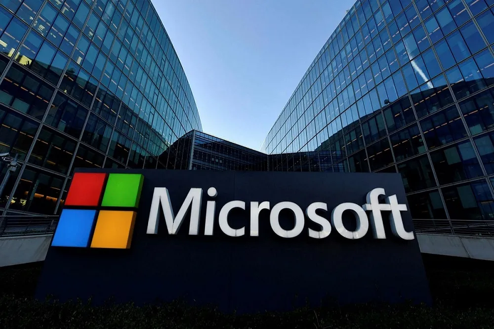 GM Teams up with Microsoft on Driverless Cars
