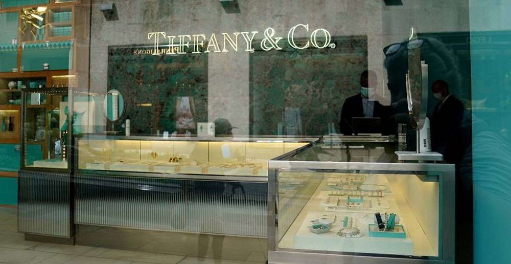 LVMH Tells Tiffany Employees to Return to Office in March