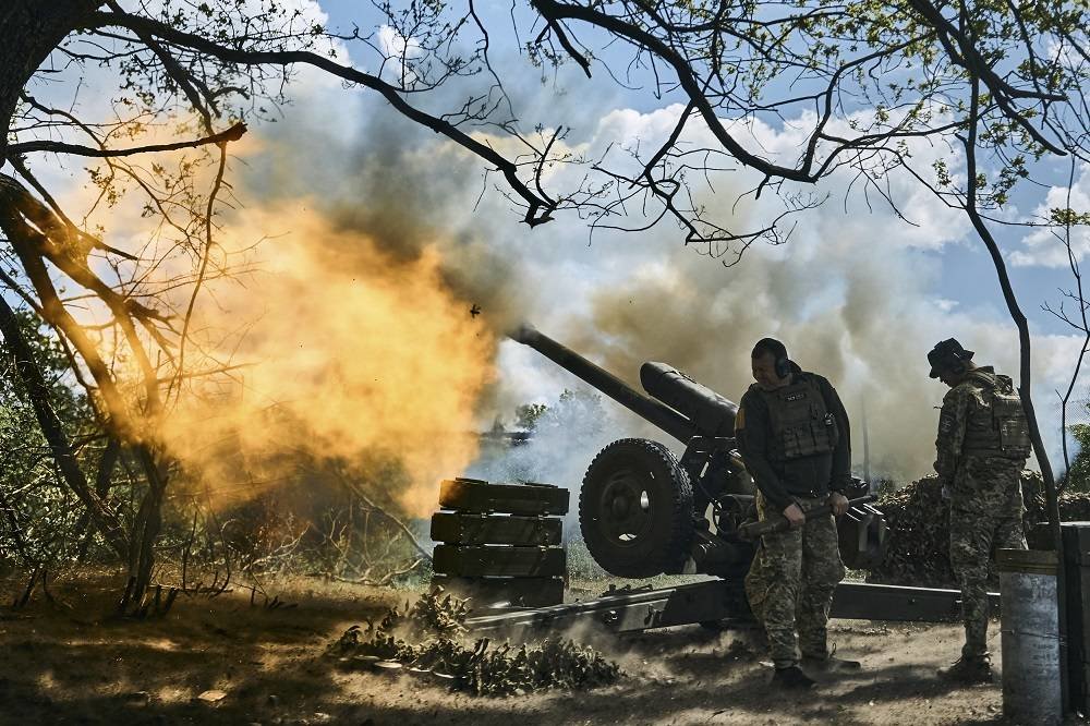 Russia Says Two of Its Commanders Killed as Kyiv Wages Bakhmut Offensive - Vimarsana News