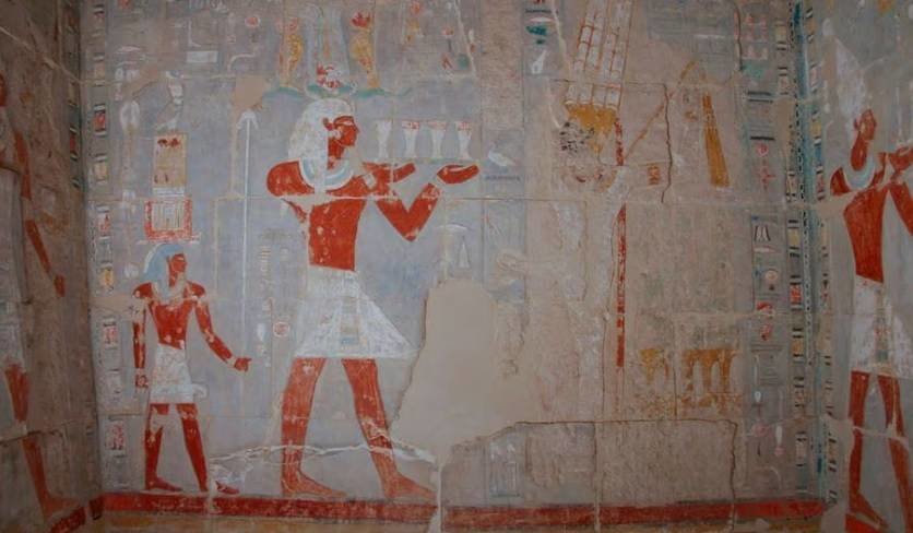Egypt Unveils Recently Discovered Ancient Workshops, Tombs in Saqqara Necropolis - Vimarsana News