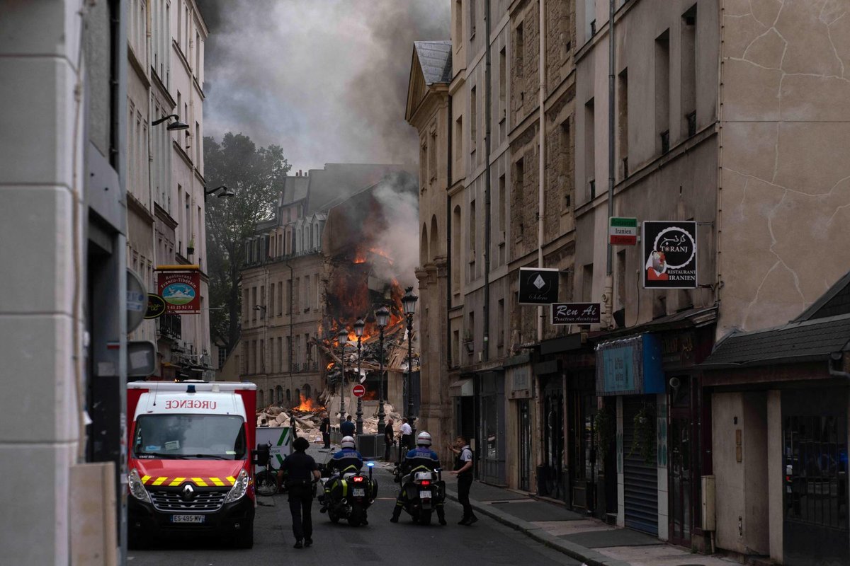 Explosion Hits Building in Paris, Injuring 24 - Vimarsana News