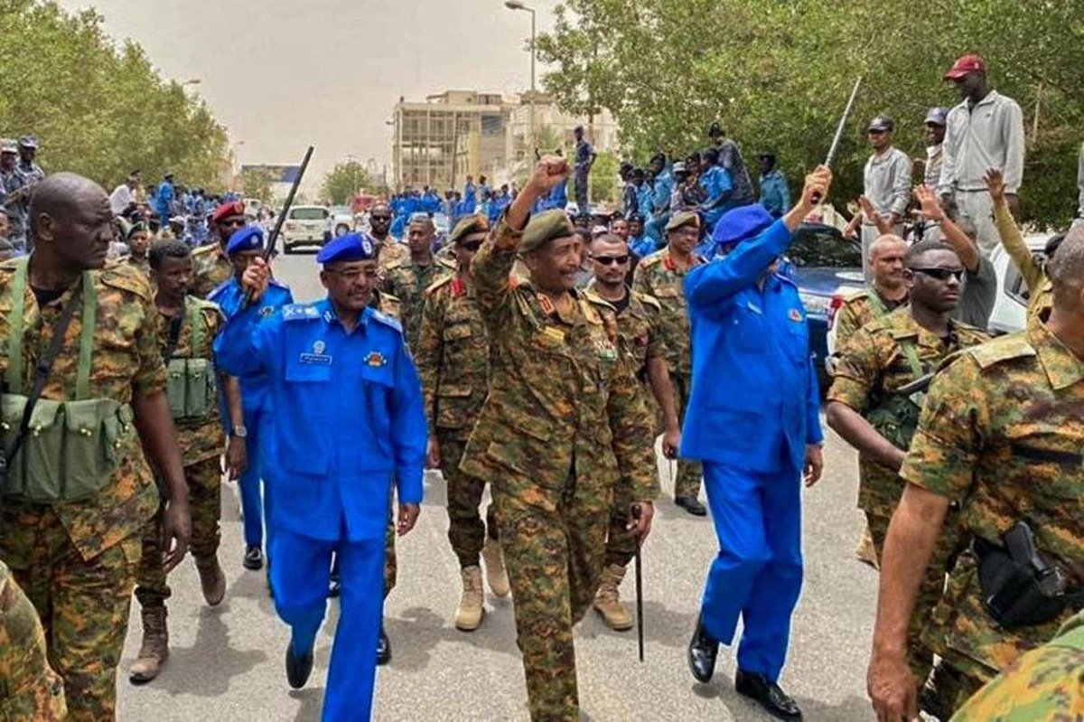 Thousands Flee as Paramilitaries Gain Ground in Sudan Aid Hub - Vimarsana News
