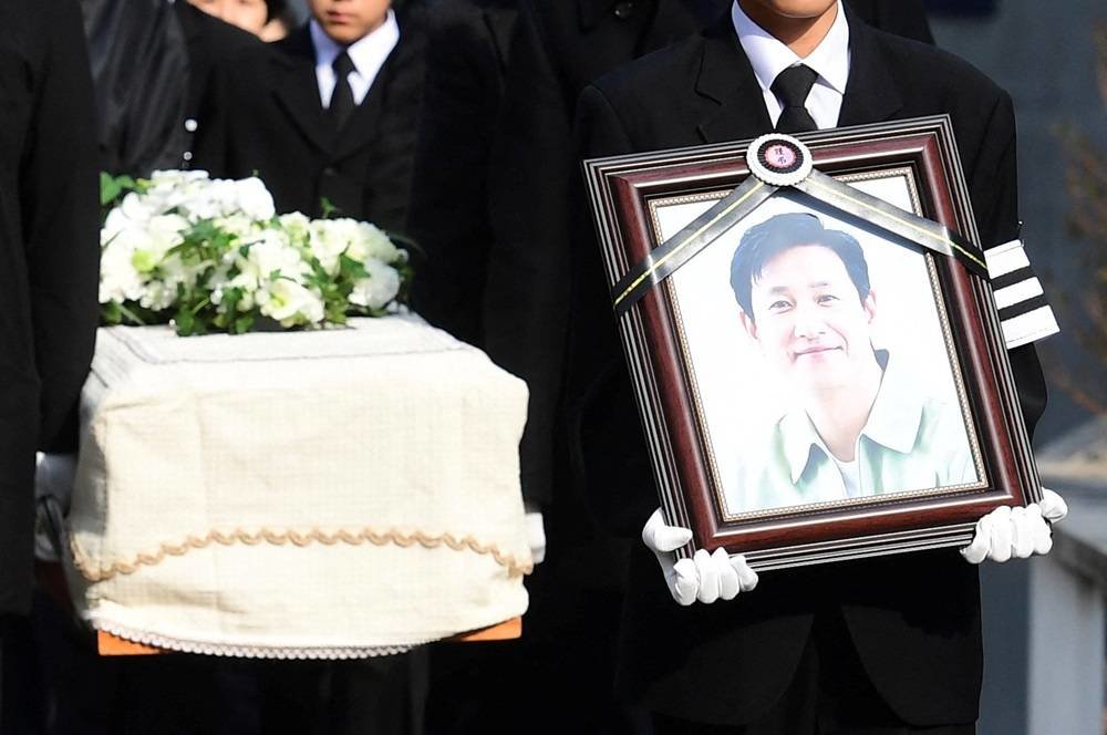 'Parasite' Actor's Death Prompts Criticism of Police, Media - Vimarsana News