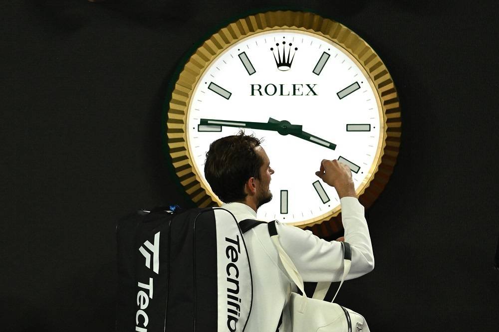 Why Are They Playing Tennis Matches Until Nearly 4 am at the Australian Open? - Vimarsana News