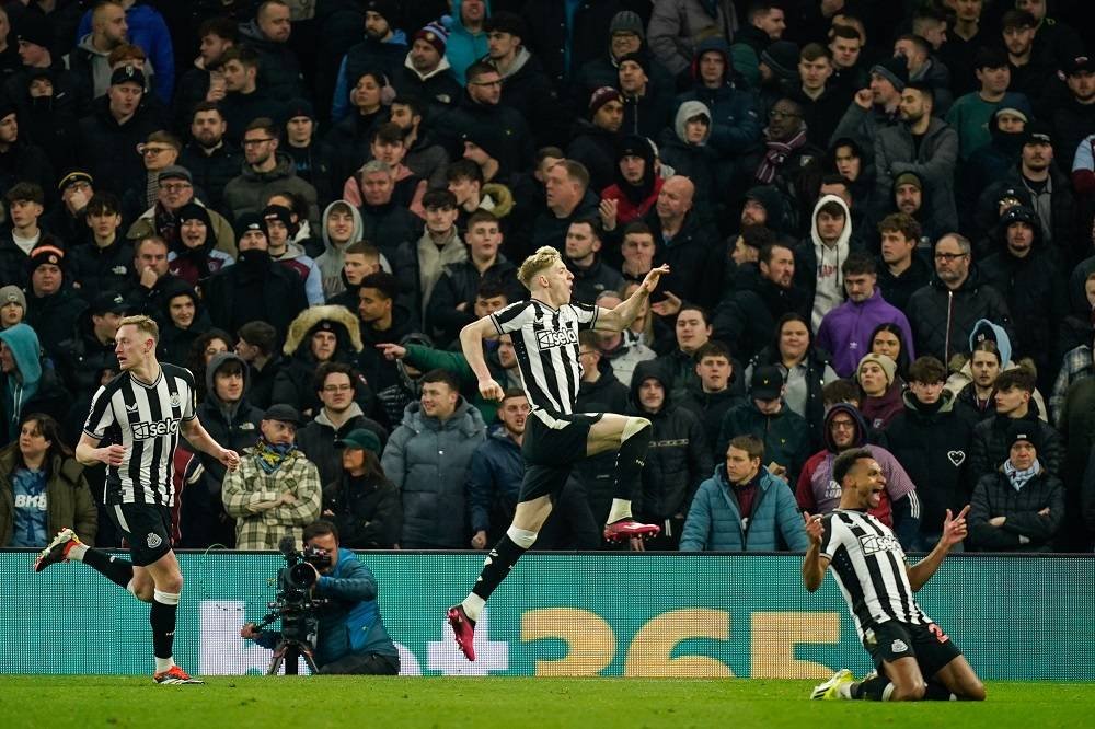 Newcastle Consigns Aston Villa to First Premier League Home Loss in Almost a Year With 3-1 Win - Vimarsana News