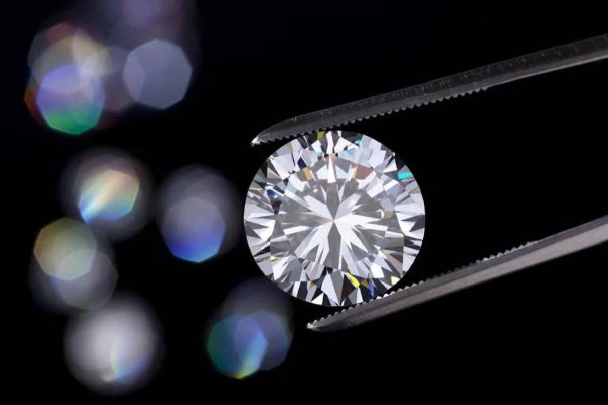 Scientists Squeeze Diamonds to Create an Even Harder Material - Vimarsana News