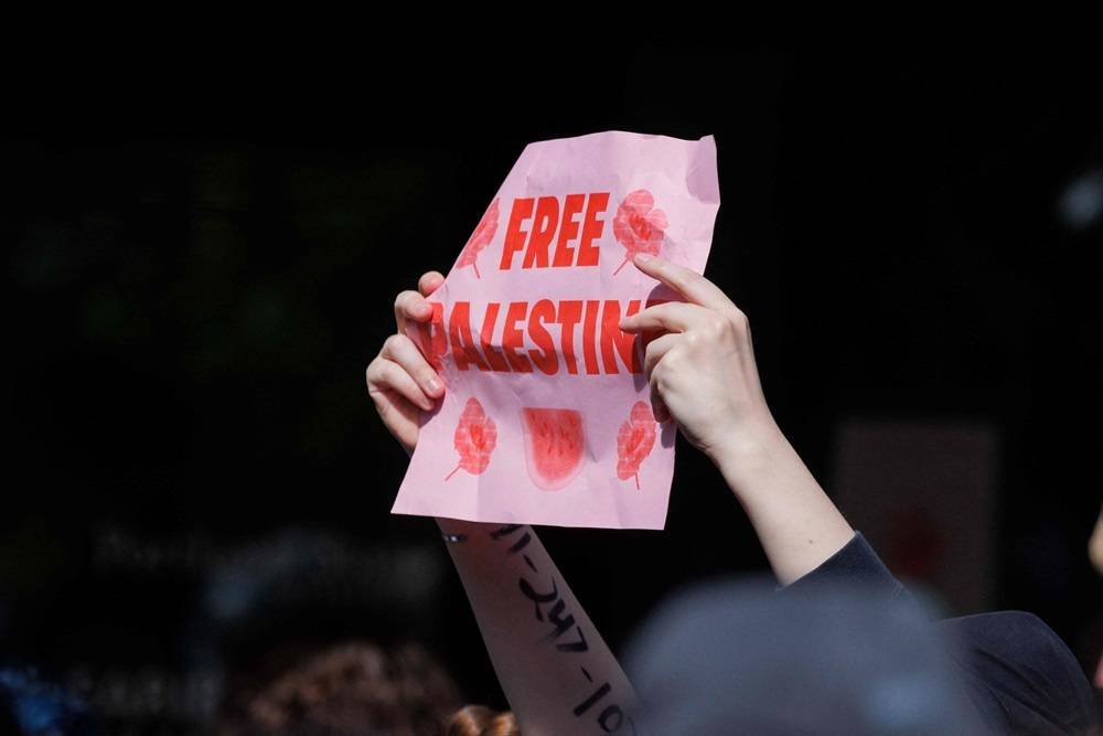 Paris Police Remove Pro-Palestinian Students Occupying Sciences Po University - Vimarsana News