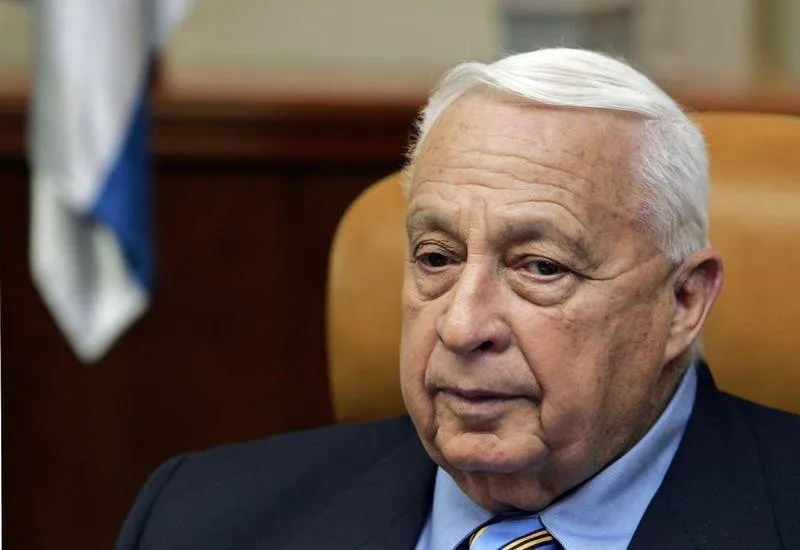 في عملية غير مألوفة، اعتقل «الموساد» عنصر في «فيلق القدس» وحقق معه داخل بلاده... إليكم أبرز نجاحات جهاز المخابرات الإسرائيلي في #إيران 