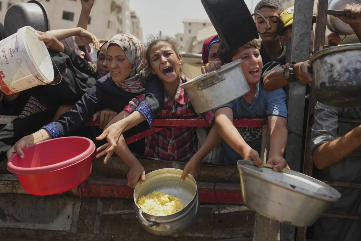 برنامج الأغذية العالمي: نصف مليون فلسطيني في غزة على شفا المجاعة
«العفو الدولية» اتهمت إسرائيل باتباع سياسة تجويع «متعمدة»