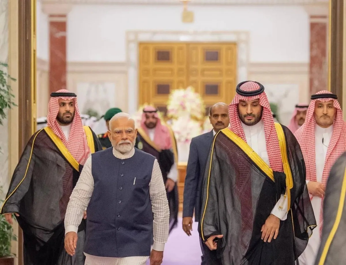 «خريطة طريق» بين الرياض ونيودلهي لتعزيز التعاون الاقتصادي والاستثماري
السفير الهندي لـ«الشرق الأوسط»: الربط الكهربائي ركيزة أساسية للتوافق الاستراتيجي بين البلدين