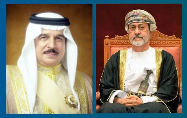 لقاء ودّي بين سلطان عُمان وملك البحرين في صلالة
