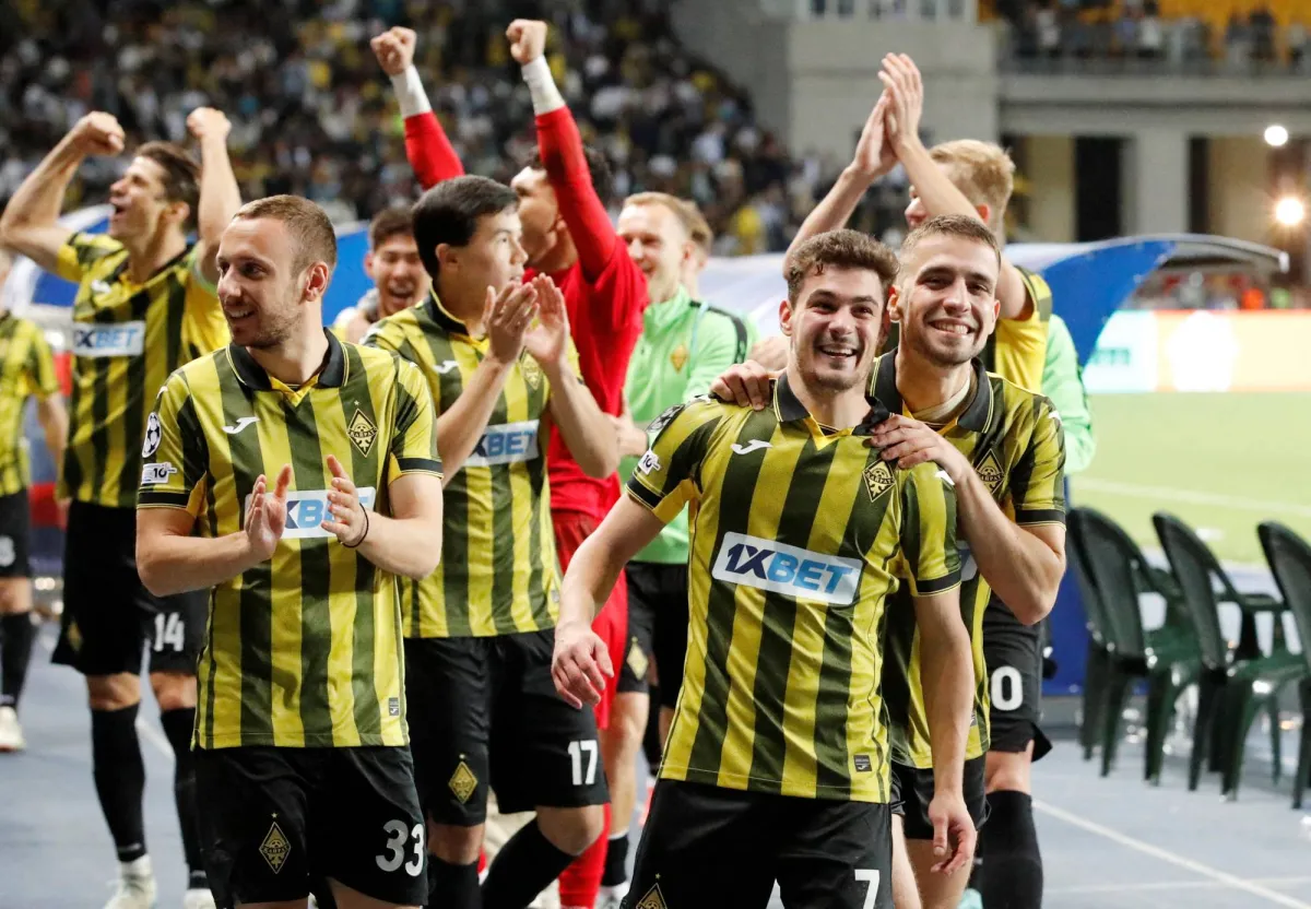 كايرات ألماتي يكتب التاريخ: من هامش آسيا الوسطى إلى أضواء دوري أبطال أوروبا
