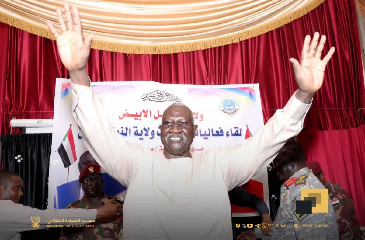 نائب البرهان: نحن على بُعد خطوات من نهاية الحرب في السودان
مالك عقار استبعد الجلوس على طاولة المفاوضات مع «الدعم السريع»