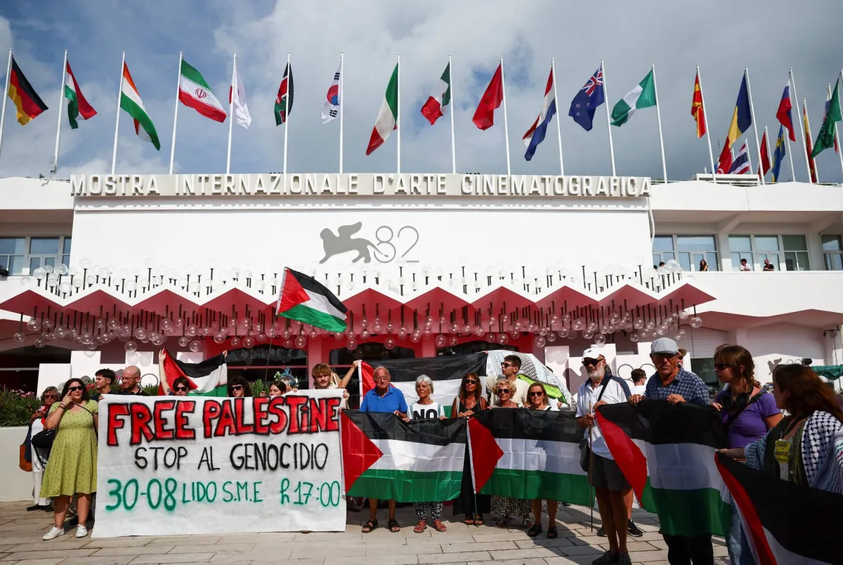 مهرجان البندقية السينمائي ينطلق وسط احتجاجات داعمة للفلسطينيين ودعوات لإدانة إسرائيل