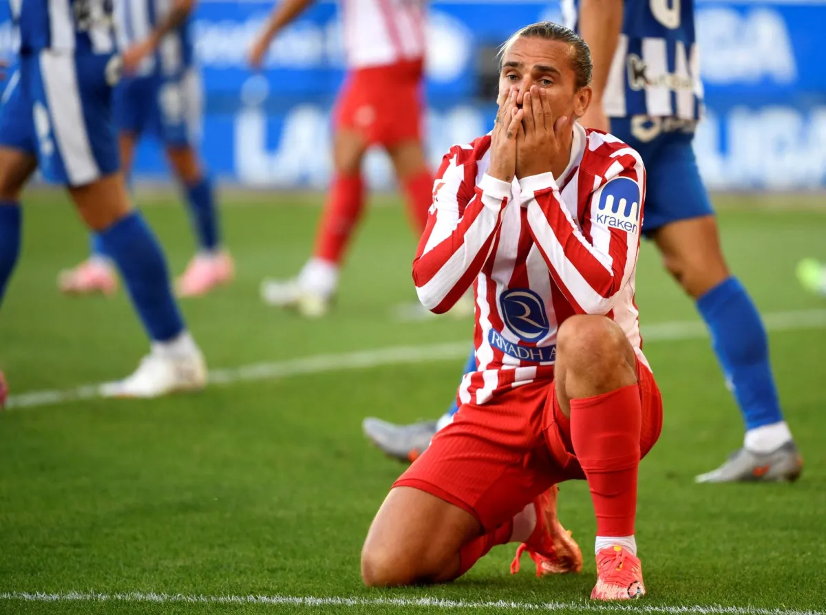 الدوري الإسباني: أتلتيكو يتعثر مجدداً بالتعادل مع ألافيس