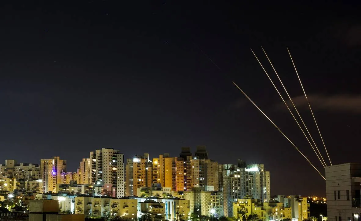 الجيش الإسرائيلي يعترض صاروخين أطلقا من اليمن